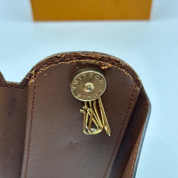 LOUIS VUITTON LV Monogram Multicles Round Key Holder GM 4 Ring - Picture 8 of 10